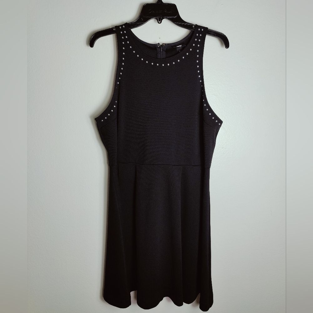 Mossimo Black Sleeveless Studded Stretch Knit Skater Dress, Sz L